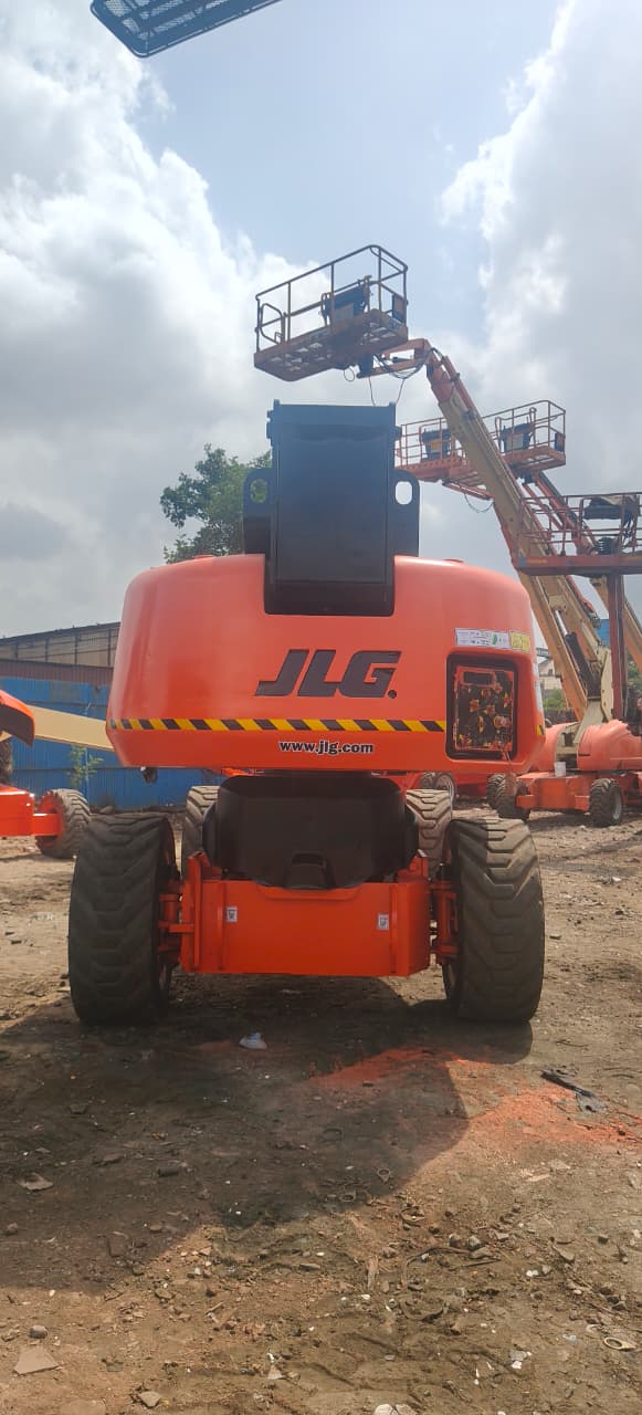 Telescopic Boom Lift - View 2